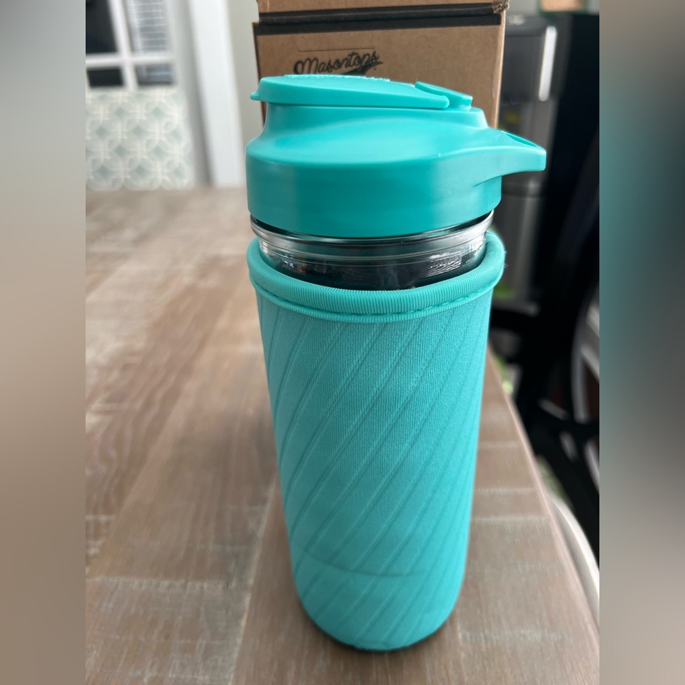 Brand new- Masontoos kit Hydration in turquoise.